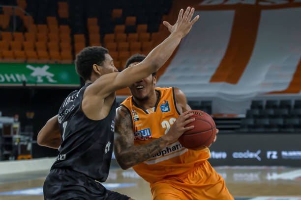 球突破已成 球突破已成